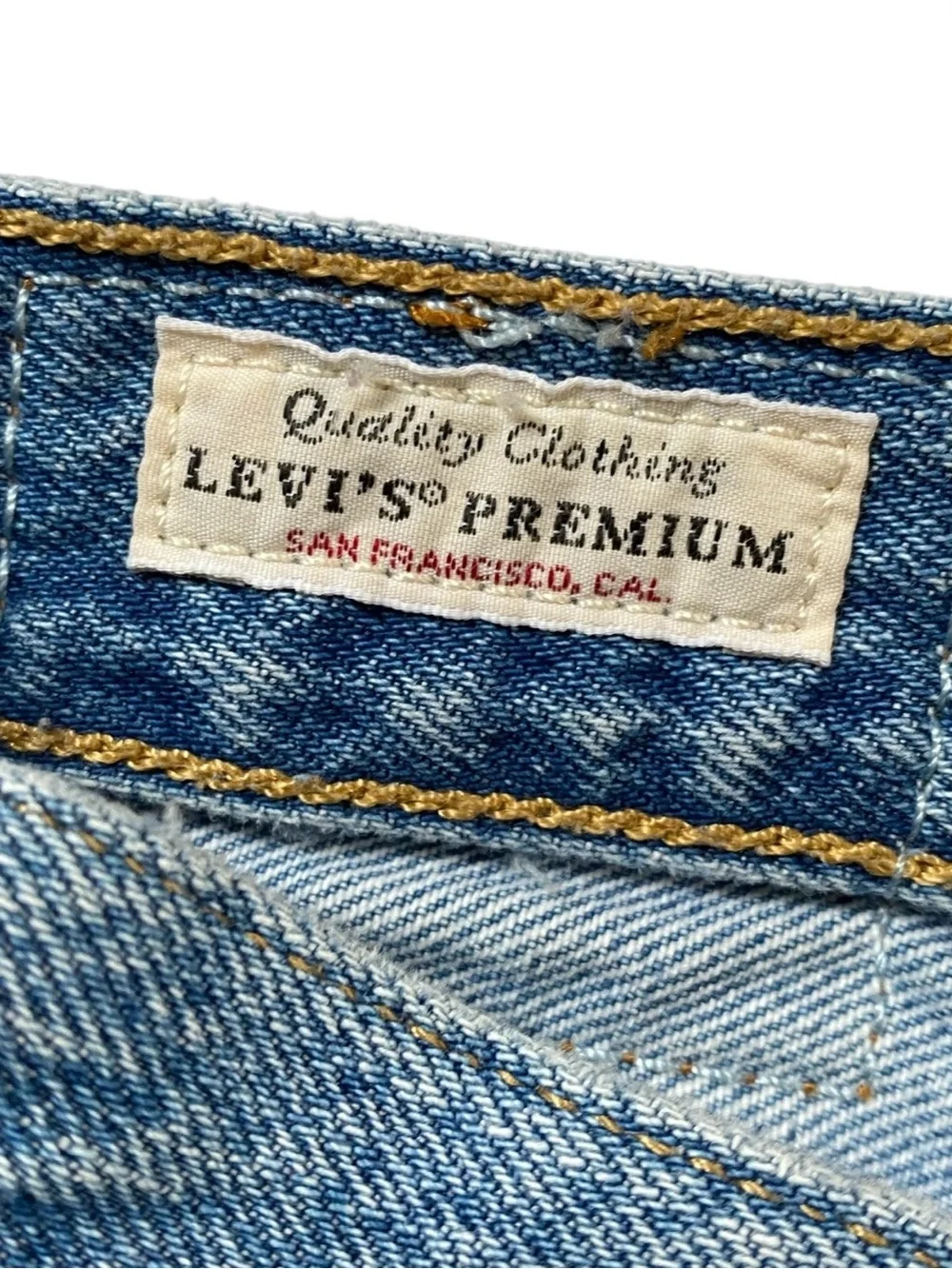 Levi’s 501 Premium Denim Button Fly Short Shorts W25